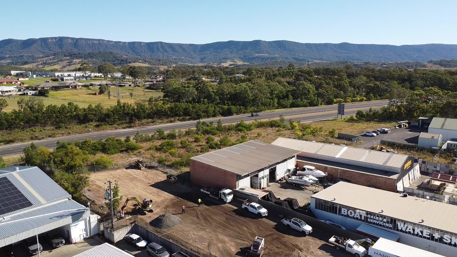 Drone view over South Nowra towards the escarpment